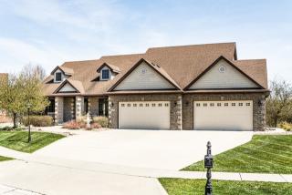 4619 151st St, Des Moines, IA 50323-1900