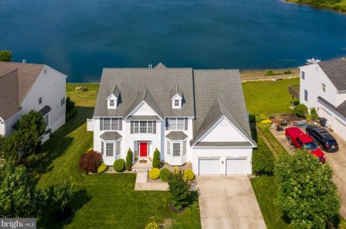 23 Waterview Dr, Erial, NJ 08081-1683