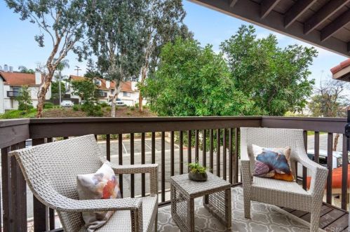 353 Windy Ln, Vista CA  92083-5766 exterior