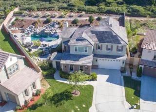 32192 Elk Grove Ct, Temecula CA  92592-4238 exterior