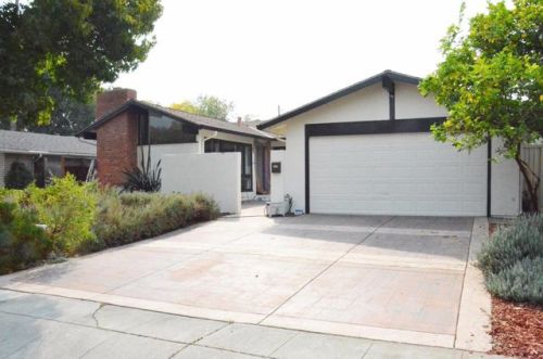 1022 Sumac Dr, Sunnyvale, CA 94086-9054