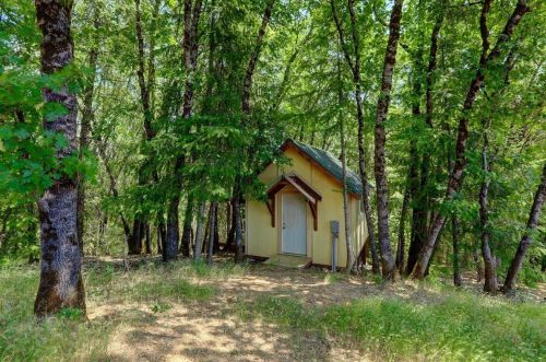 19121 Greenhorn Rd, Grass Valley CA  95945-8627 exterior