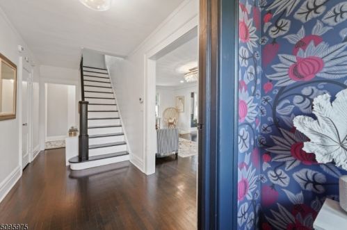 124 Parker Ave, Maplewood, NJ 07040-1728