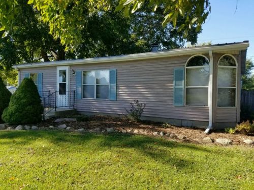 404 Yearick St, Argos, IN 46501-1036