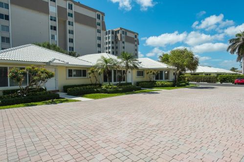 1920 Ocean Blvd, Delray Beach, FL 33483-6435