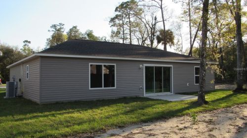 5771 169th Ct, Ocklawaha, FL 32179-3050