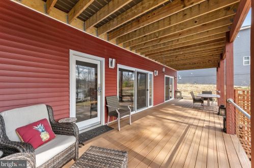 24234 Lands End Dr, Madison Mills VA  22960-3543 exterior