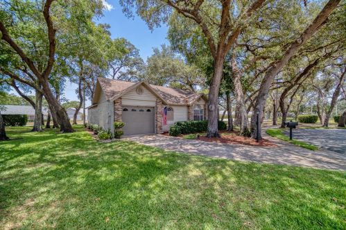 4761 Carrington Ct, New Port Richey, FL 34655-1446