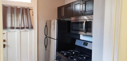 913 Berkshire Ave, Pittsburgh PA  15226-2136 exterior