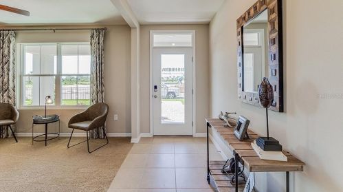 1711 9th St, Ruskin, FL 33570-6040