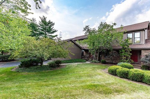 96 Carpenters Rdg, Cincinnati, OH 45241-3265