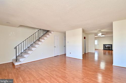 3626 Anchorage Cv, Triangle VA  22172-1047 exterior