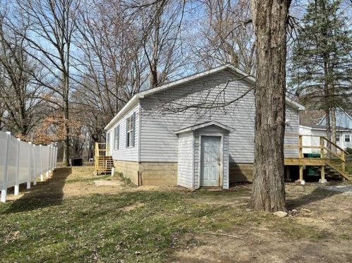 269 Perry Hwy, Mercer, PA 16137-5039