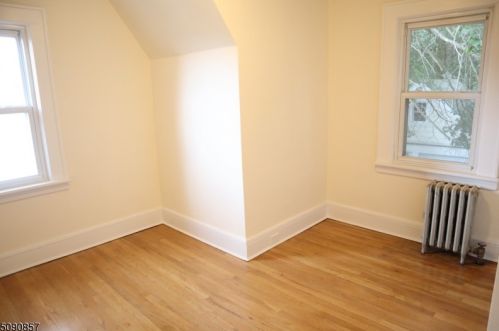 311 Walnut St, Nutley NJ  07110-1814 exterior