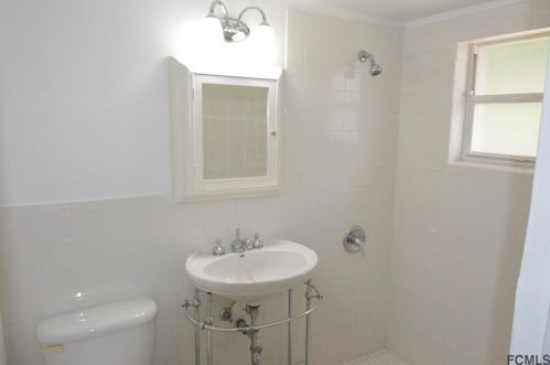 240 Keech St, Daytona Beach FL 32114-4622 exterior