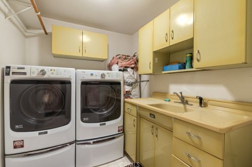 940 24 St, Lakeport CA  95453-3013 exterior