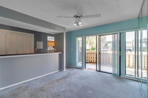 30 Dale Pl, Oldsmar FL  34677-2041 exterior