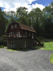 202 Grassy Ridge Rd, Olive, NY 12461-5320