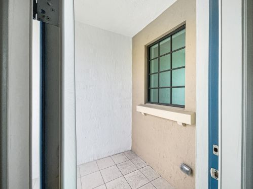 11528 14 St, Hollywood FL 33027 exterior