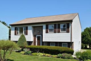99 Hertzog Dr, Bareville, PA 17540-1507