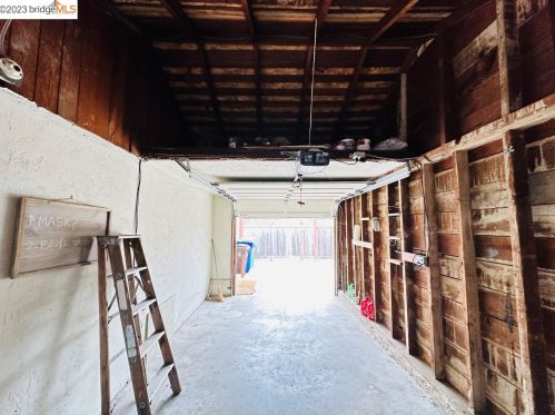 6120 Panama Ave, Richmond CA  94804-5524 exterior