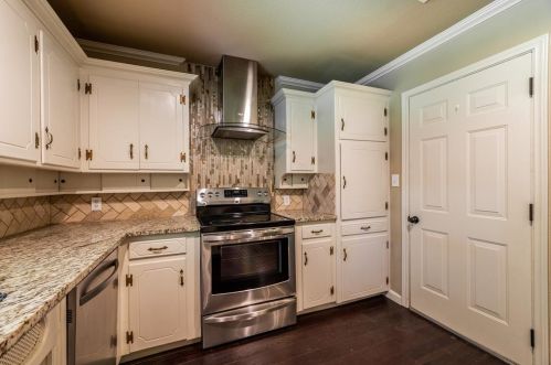 6809 Valhalla Rd, Fort Worth TX  76116-9113 exterior