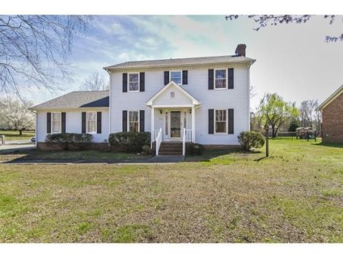 1104 Old Glencoe Rd, Burlington, NC 27217-8394