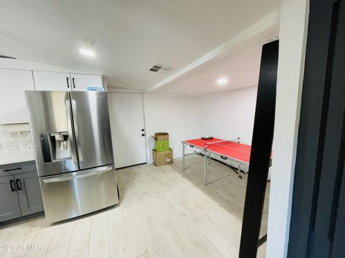 1632 37th Ave, Phoenix AZ  85009-2275 exterior