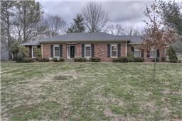 1004 Chapel Ct, Franklin, TN 37069-4617