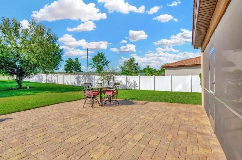 1854 Altavista Cir, Lakeland FL  33810-2795 exterior