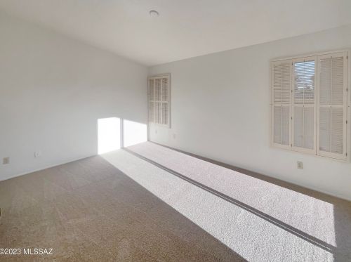 4901 Condor Dr, Tucson, AZ 85742-9631