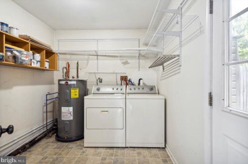 54 Orch Ct, Limerick PA  19468-2913 exterior