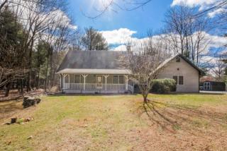 437 Brooklyn Rd, Lisbon, CT 06331-1151