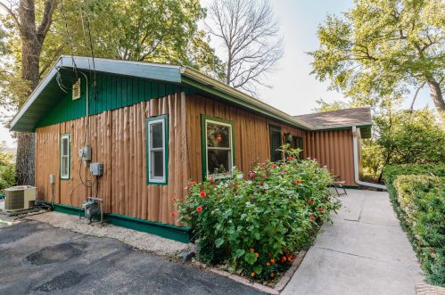 5796 Hacker Dr, West Bend, WI 53095-9206