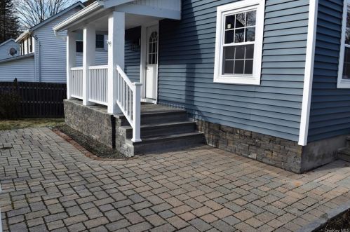 10 1st St, Cornwall Hud, NY 12520-1314