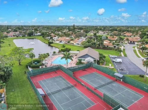 333 27th Ave, Delray Beach FL  33445-4401 exterior