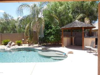 12587 Hirsutum Dr, Marana, AZ 85653-8283