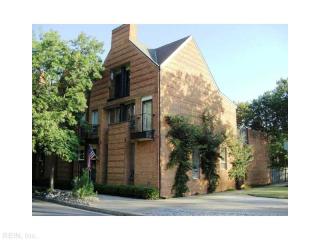921 Botetourt Gdns, Norfolk, VA 23507-1816