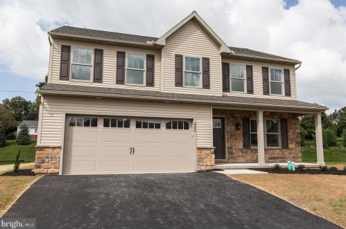 309 Riviera St, Mount Wolf, PA 17347-9217