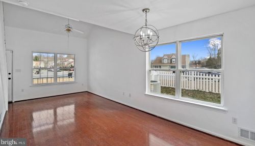 27 Heatherfield Way, Dover DE  19904-9749 exterior