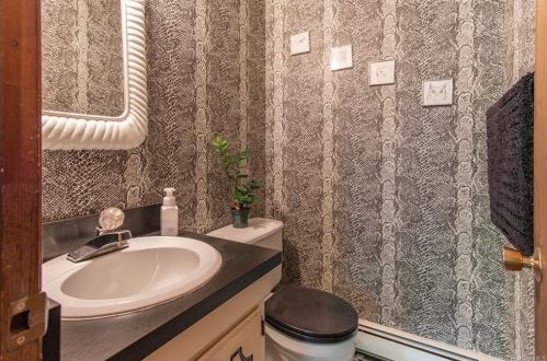 30 Scott Rd, Mahopac NY  10541-2761 exterior