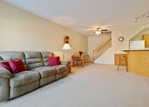13201 Meadowood Trl, Minneapolis, MN 55448-3502