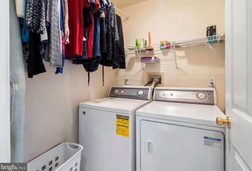 29 Bellmawr Ave, Gloucester NJ  08031-1330 exterior