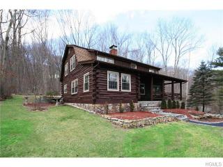 119 Jansen Rd, Whaley Lake, NY 12531-5149