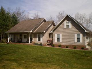 1115 Laurel Cir, Crossville, TN 38555-3705