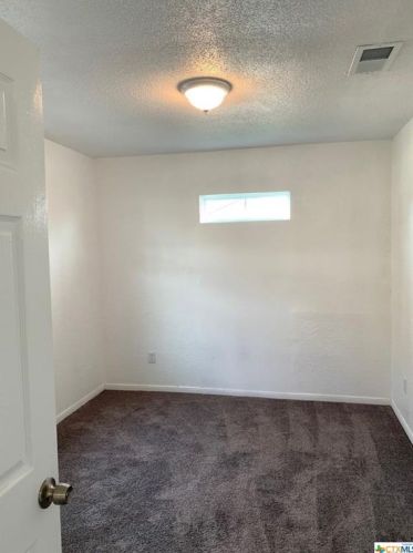 503 Washington Ave, Copperas Cove, TX 76522-1547