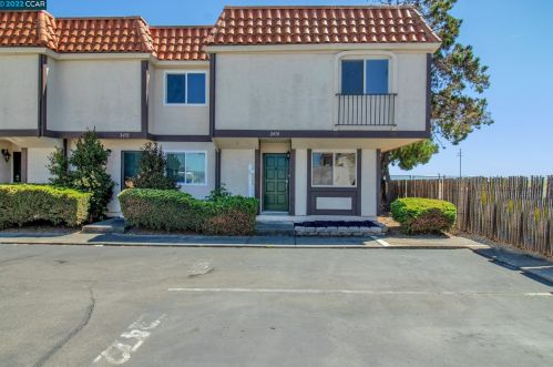 2474 Belvedere Ave, San Leandro CA  94577-6543 exterior