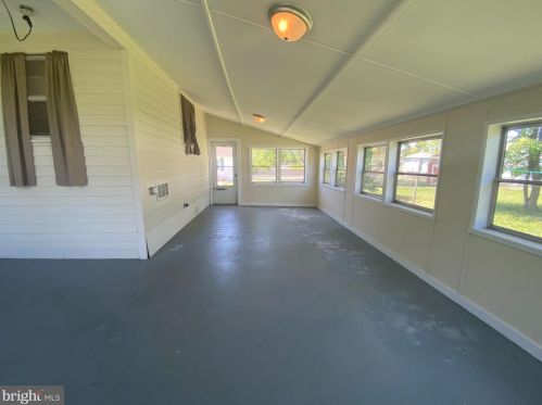 117 Hillcrest Dr, Fredericksburg VA  22401-4047 exterior