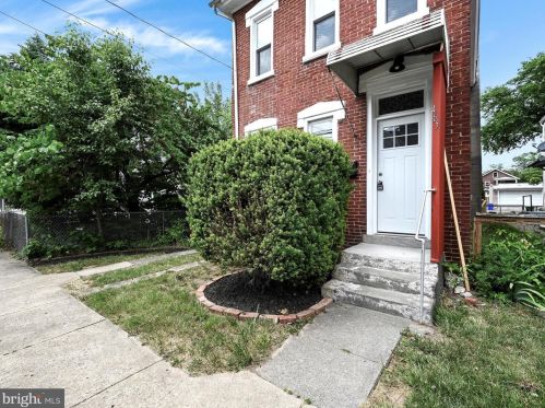 465 Evans St, Pottstown, PA 19464-5317