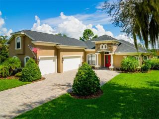 6370 Highlands In The Woods Ave, Lakeland, FL 33813-3805